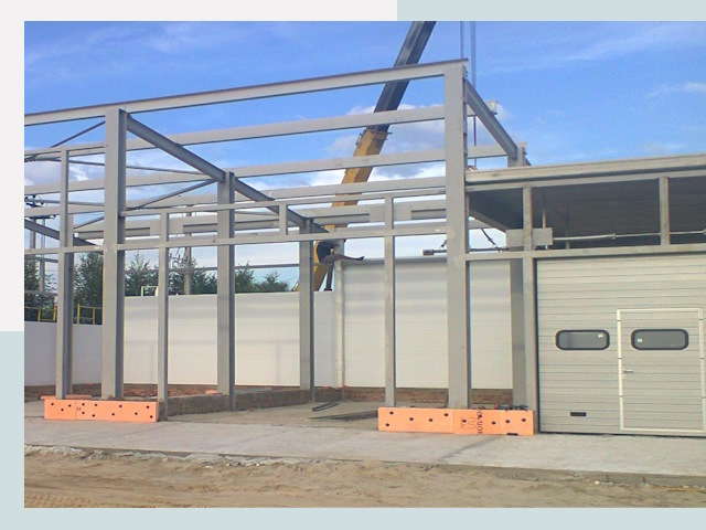 Строительство автосервисов от СтальСтрой-Кнш по цене 606 руб.